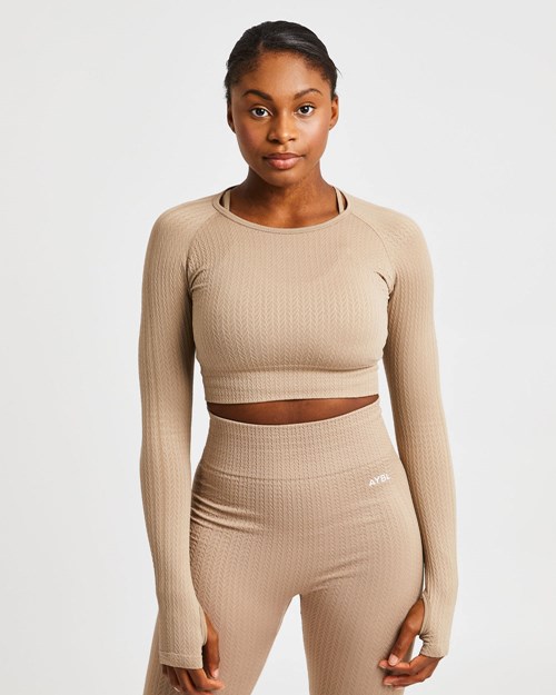 AYBL Luxe Seamless Long Sleeve Crop Top Mocha | 1089235-GM