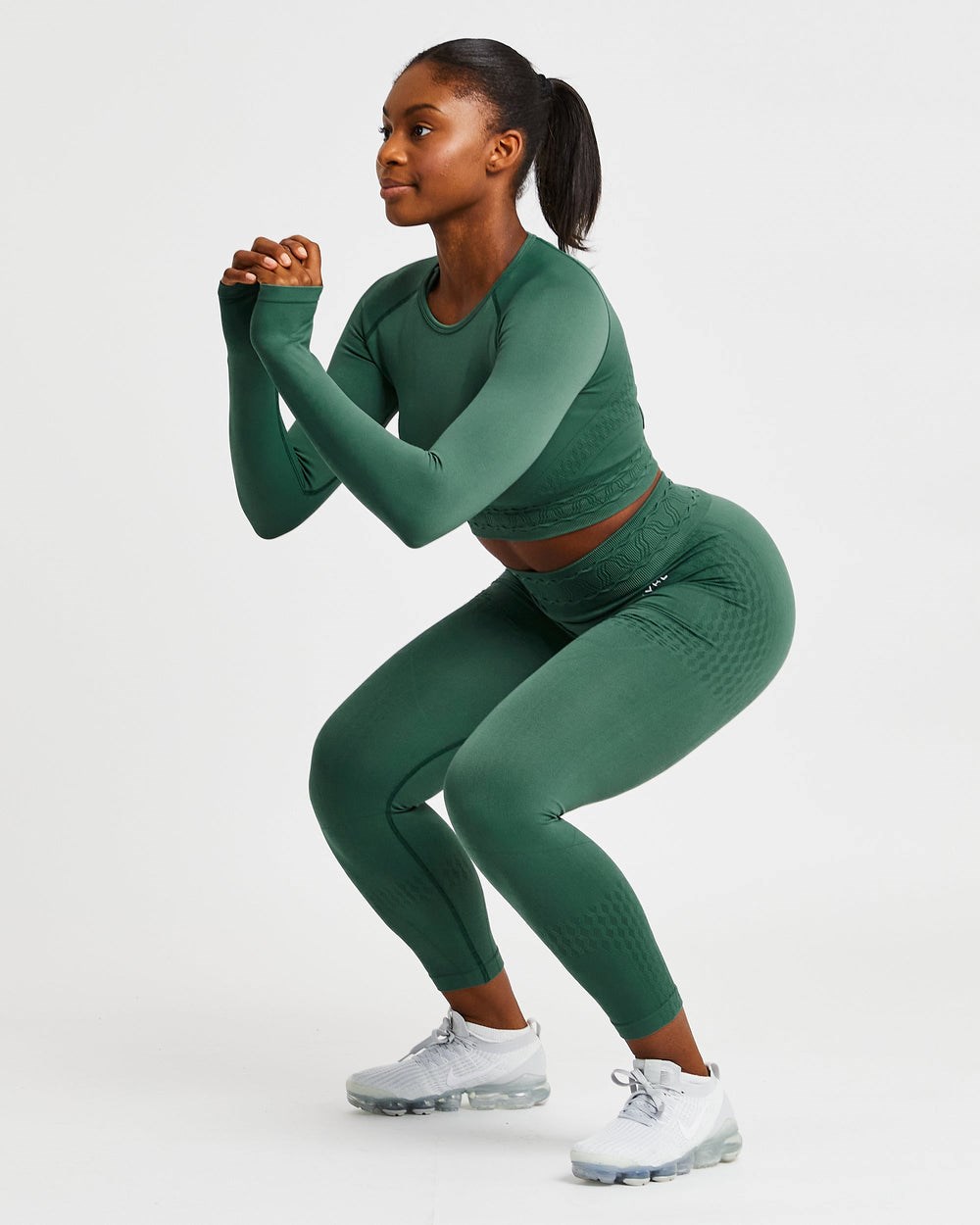 AYBL Elevate Seamless Long Sleeve Crop Top Groen | 7024183-XL