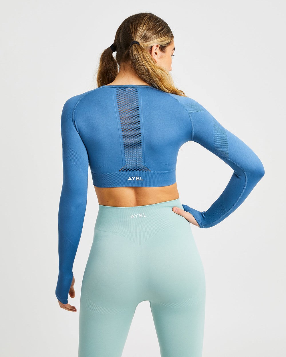 AYBL Reform Seamless Long Sleeve Crop Top Blauw | 5316874-RB