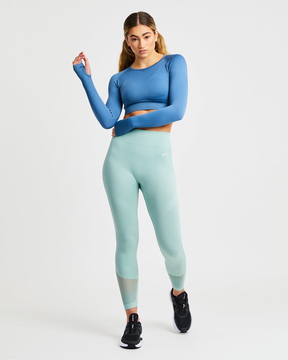 AYBL Reform Seamless Long Sleeve Crop Top Blauw | 5316874-RB