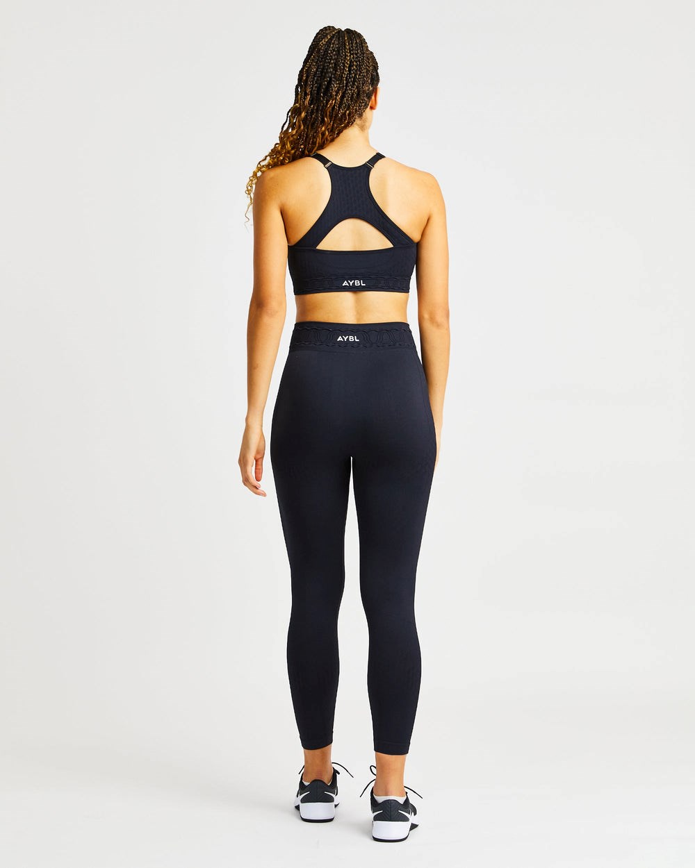 AYBL Elevate Seamless Sports Bra Zwart | 7528039-MB