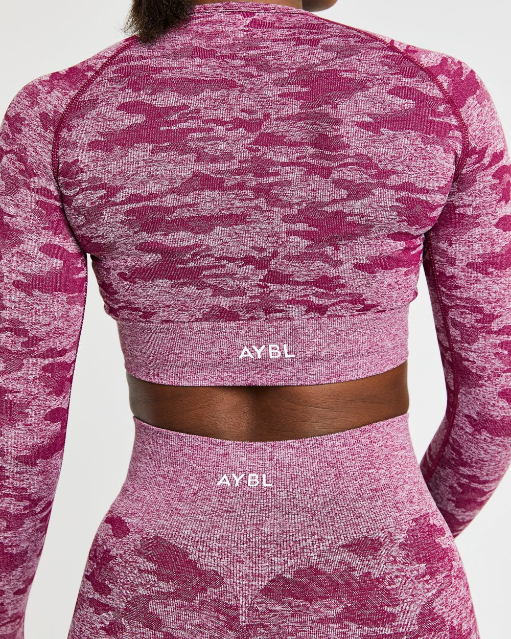 AYBL Evolve Camo Seamless Long Sleeve Crop Top Bordeaux | 7415968-ZC