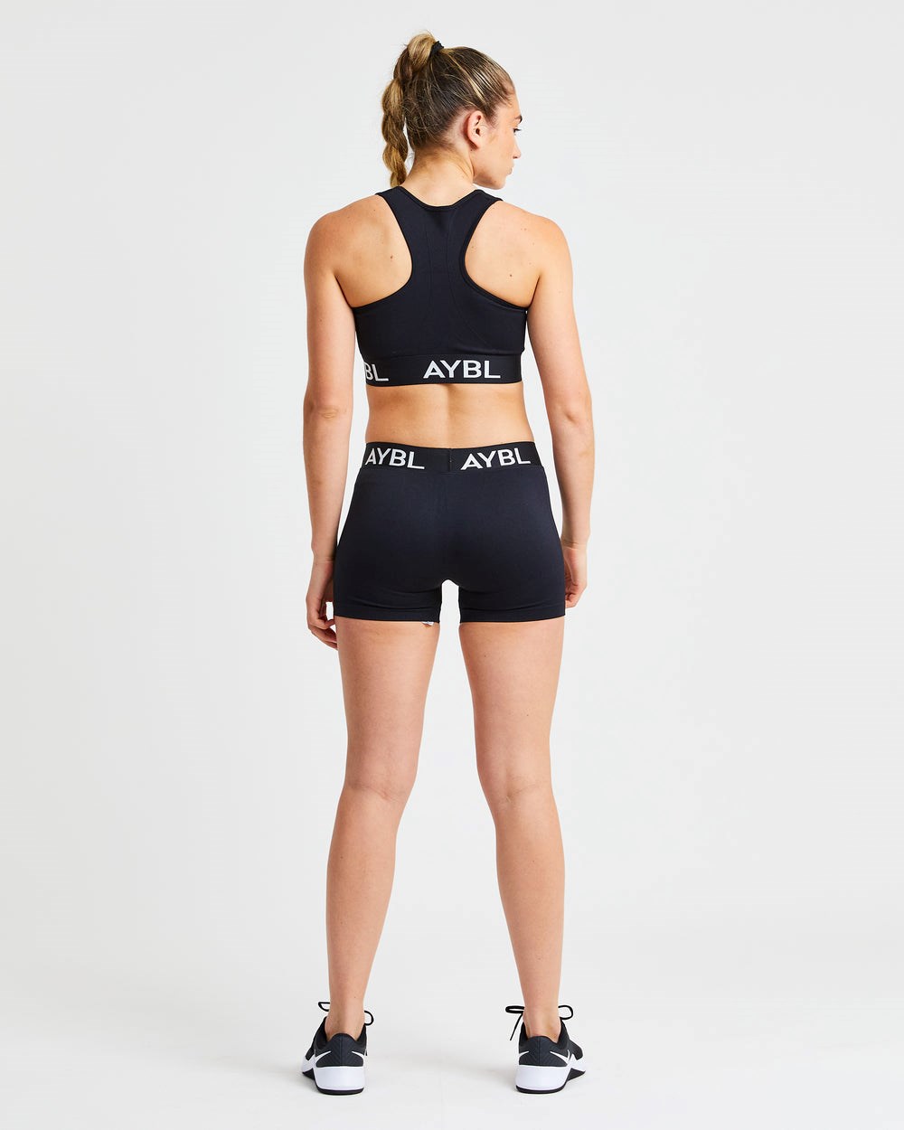 AYBL Staple Seamless Sports Bra Zwart | 0681439-GI