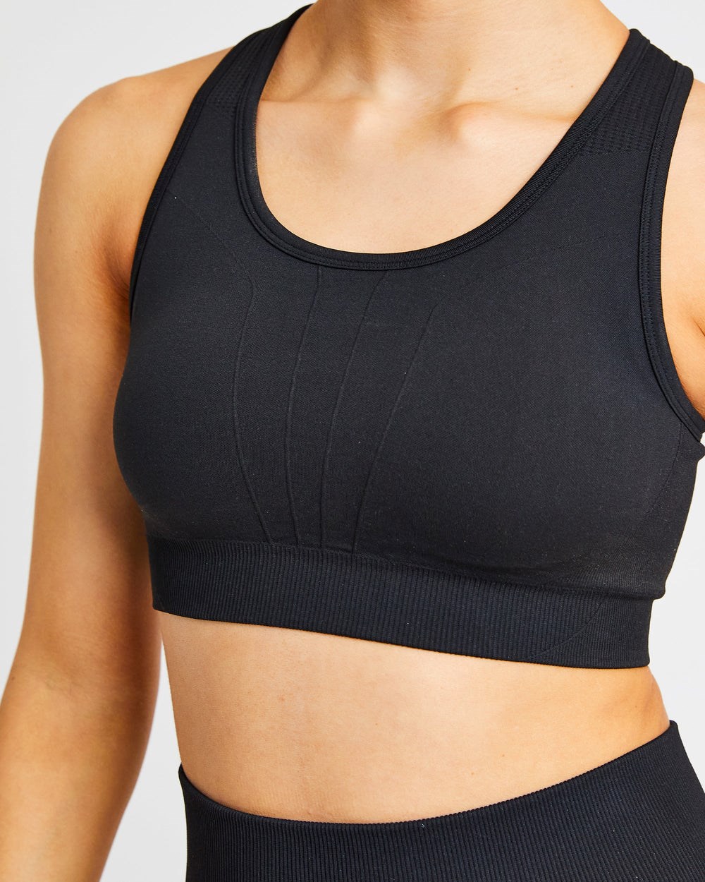 AYBL Pulse Seamless Sports Bra Zwart | 1748305-CH