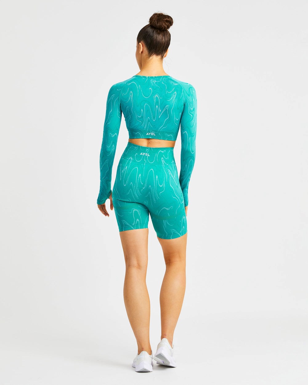 AYBL Velocity Seamless Long Sleeve Crop Top Turquoise | 1903658-YC