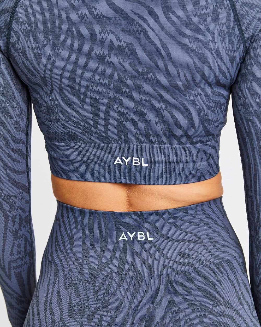 AYBL Evolve Animal Seamless Long Sleeve Crop Top Blauw | 2174580-PF