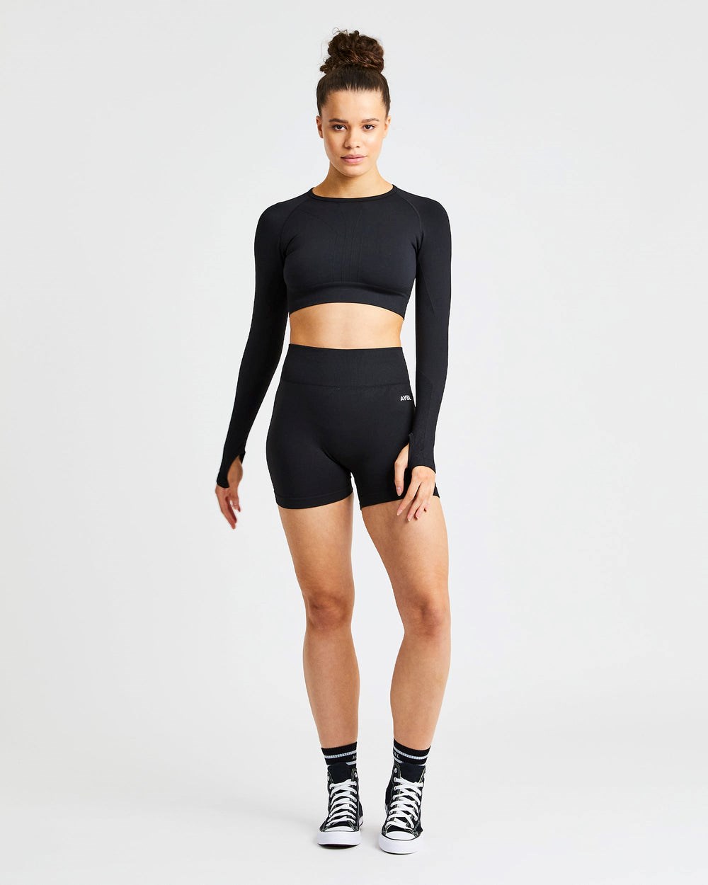 AYBL Pulse Seamless Long Sleeve Crop Top Zwart | 0268359-NR