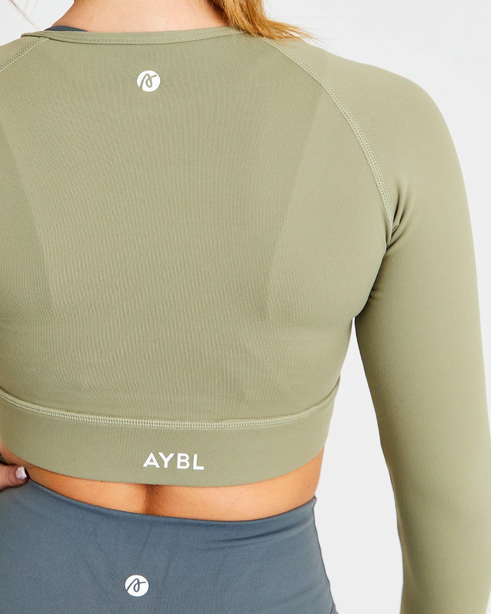 AYBL Core Long Sleeve Crop Top Olijfgroen | 9270856-XL