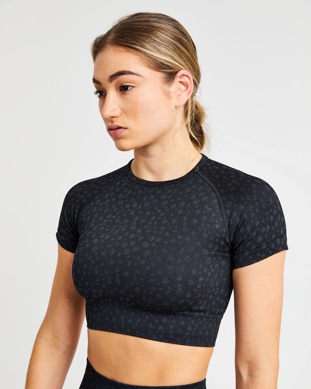 AYBL Evolve Speckle Seamless Crop Top Zwart | 9512860-LU