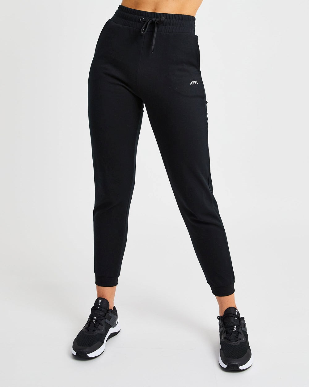 AYBL Everyday Joggers Zwart | 1864237-ZH