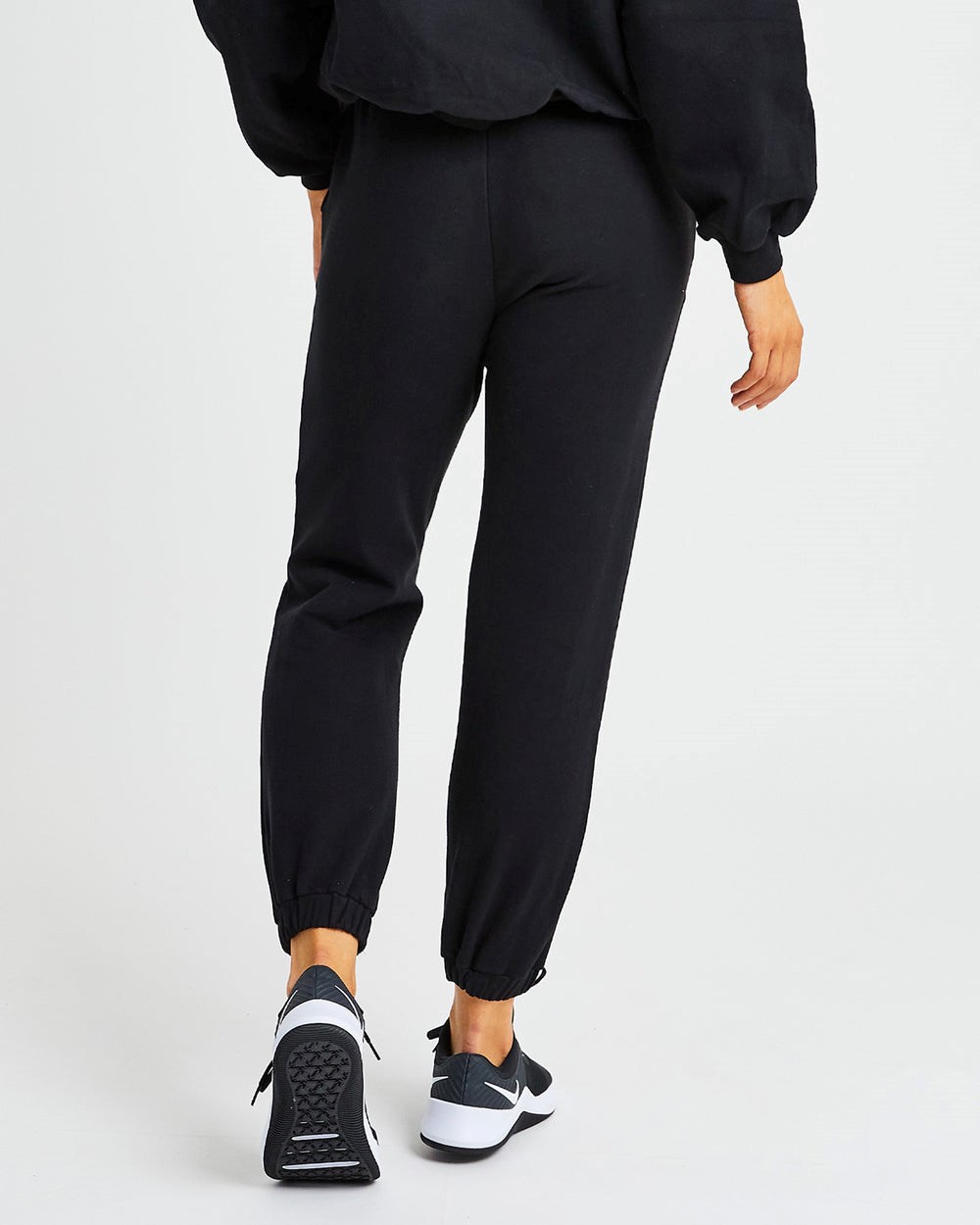 AYBL Everyday Oversized Joggers Zwart | 9140638-EZ