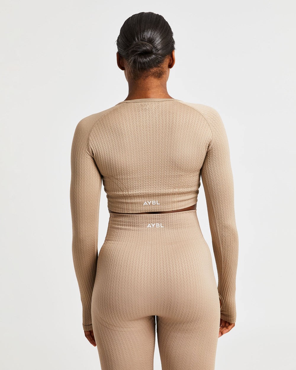 AYBL Luxe Seamless Long Sleeve Crop Top Mocha | 1089235-GM