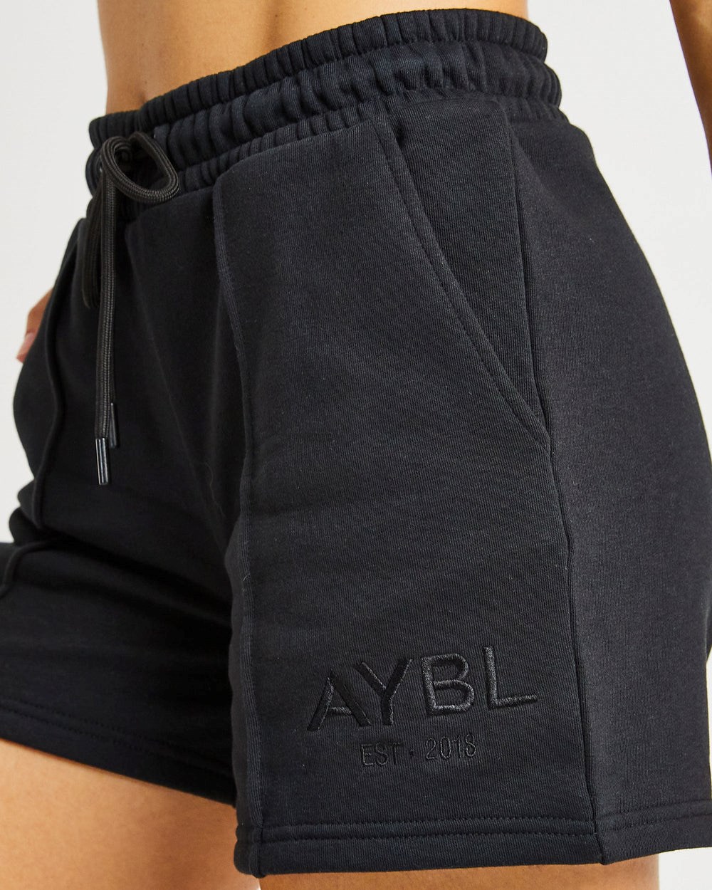 AYBL Luxe Shorts Zwart | 7821594-ON