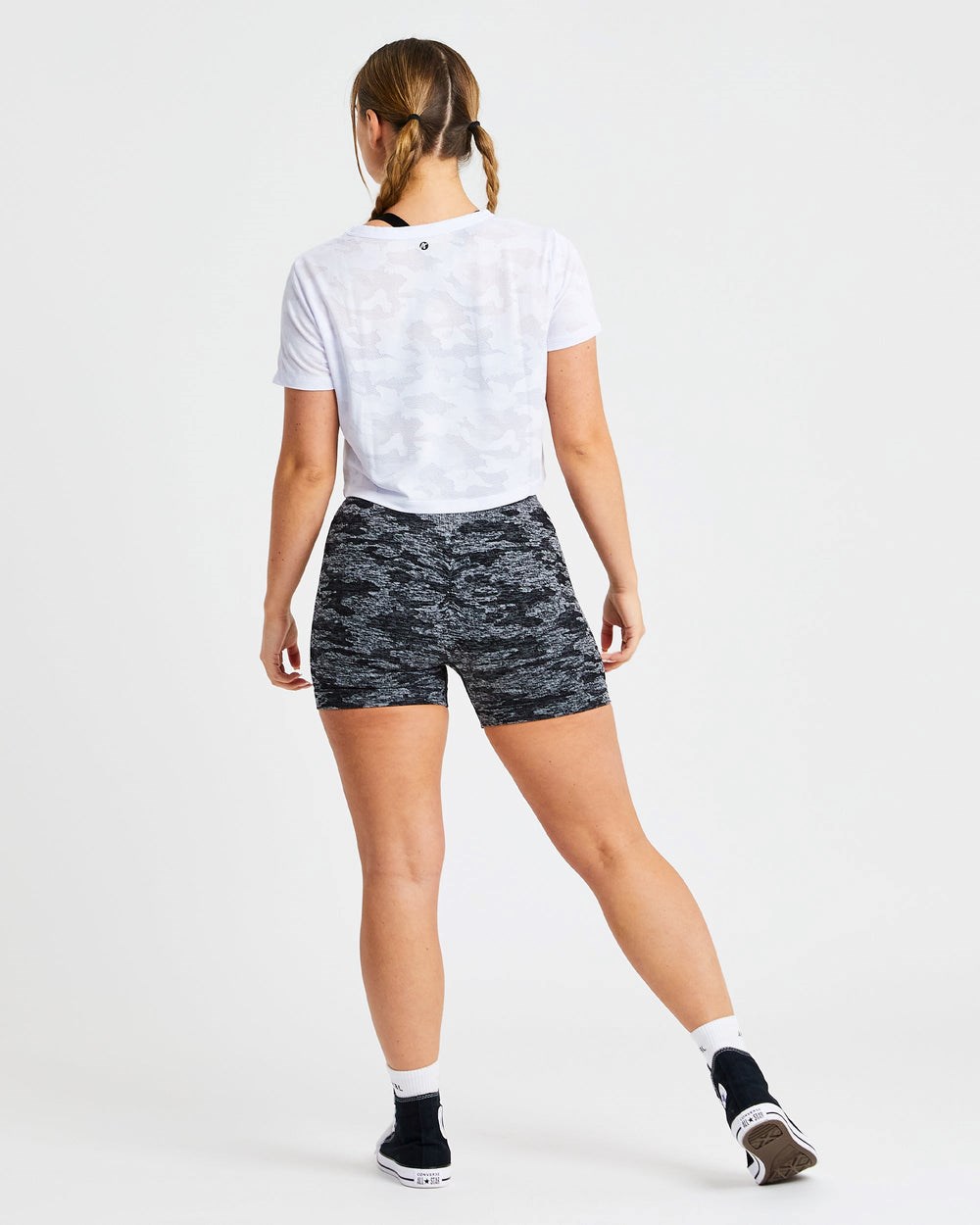 AYBL Evolve Camo Crop T Shirt Wit | 3190754-HN