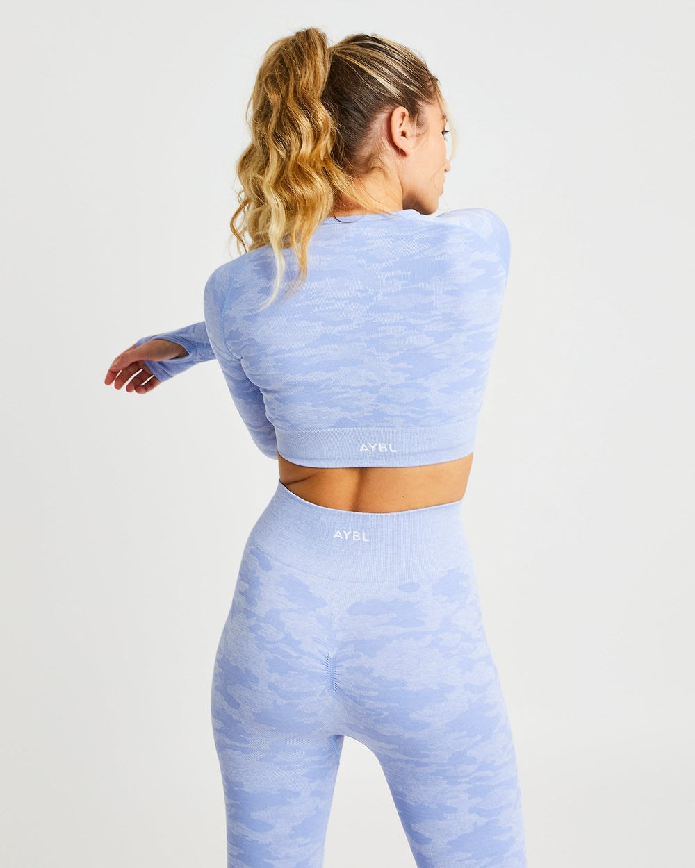 AYBL Evolve Camo Seamless Long Sleeve Crop Top Blauw | 2859740-DR