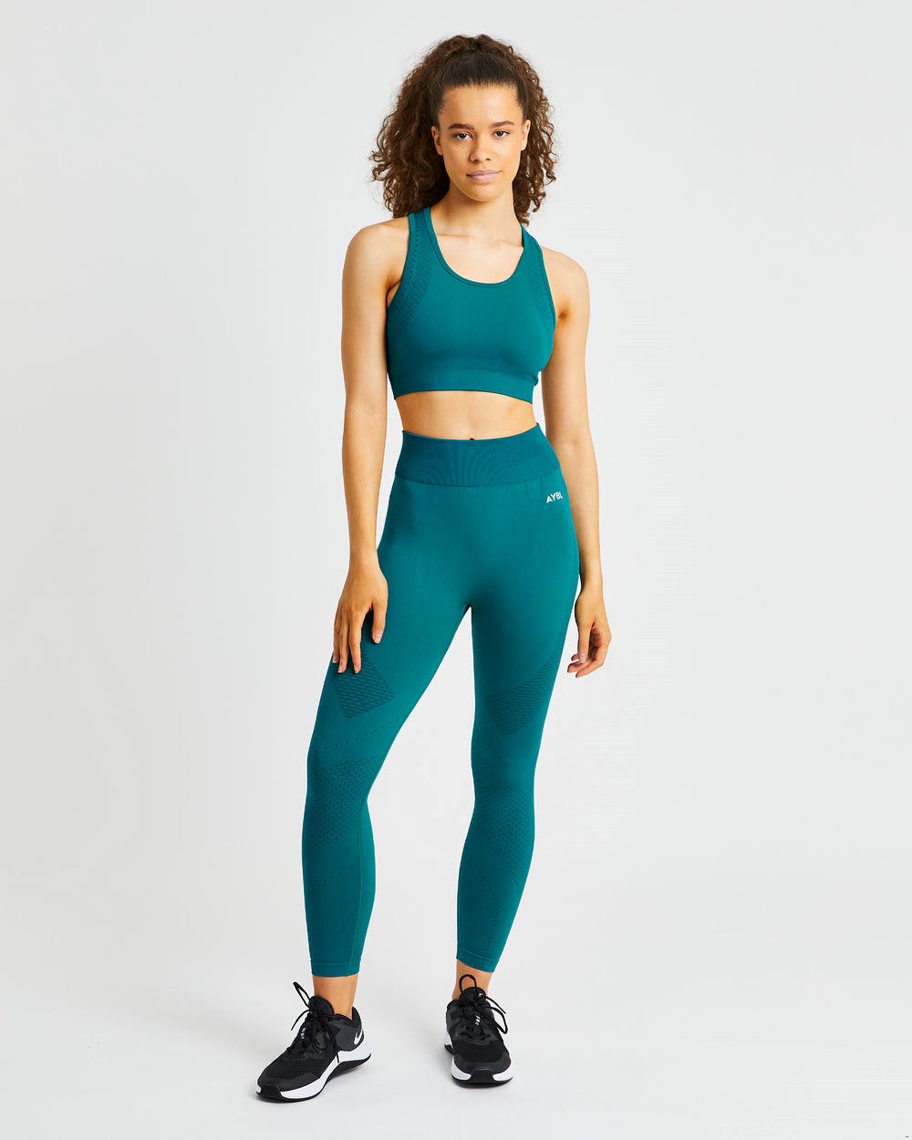 AYBL Ignite Seamless Sports Bra Hyper Teal | 3094786-JL