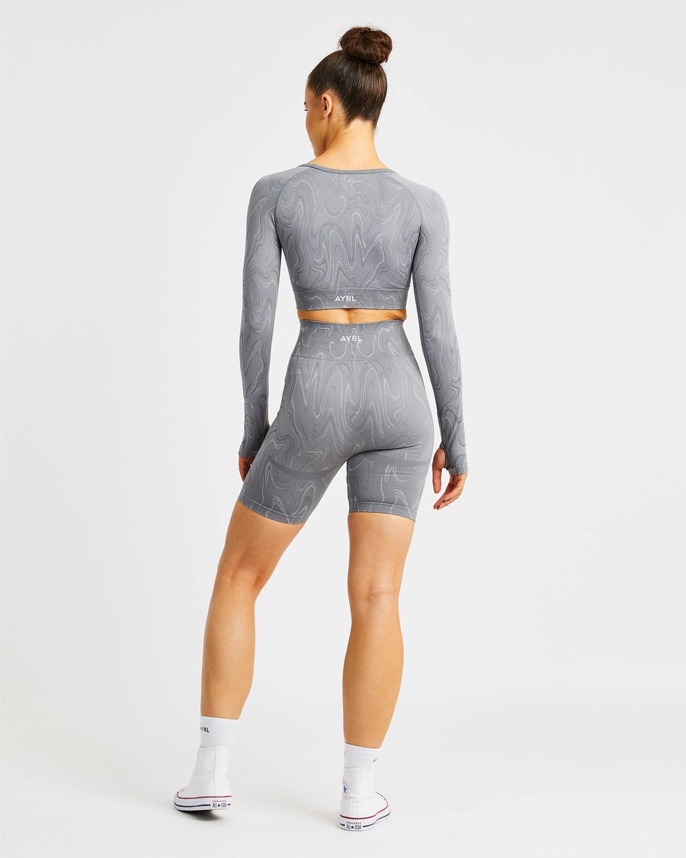 AYBL Velocity Seamless Long Sleeve Crop Top Grijs | 4826795-TP