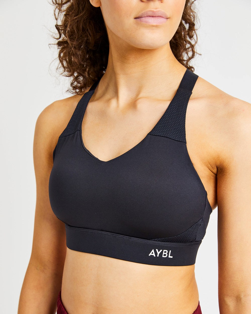 AYBL Sportive Open Back Sports Bra Zwart | 0843675-CA