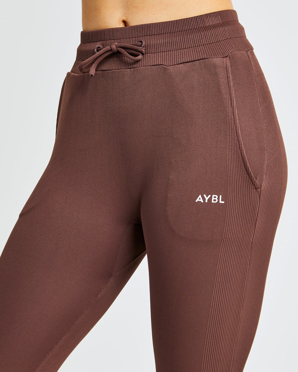 AYBL Recovery Joggers Chocola Bruin | 8403526-PX