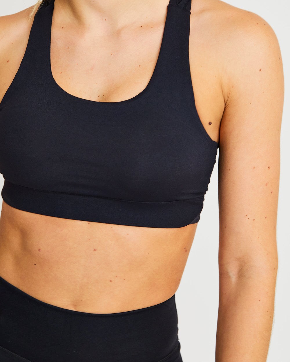 AYBL Core Sports Bra Zwart | 0527814-CF