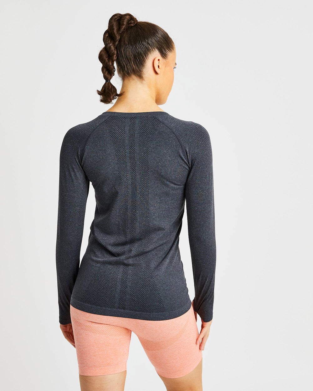 AYBL Embrace Seamless Long Sleeve T Shirt Zwart | 9548760-JX