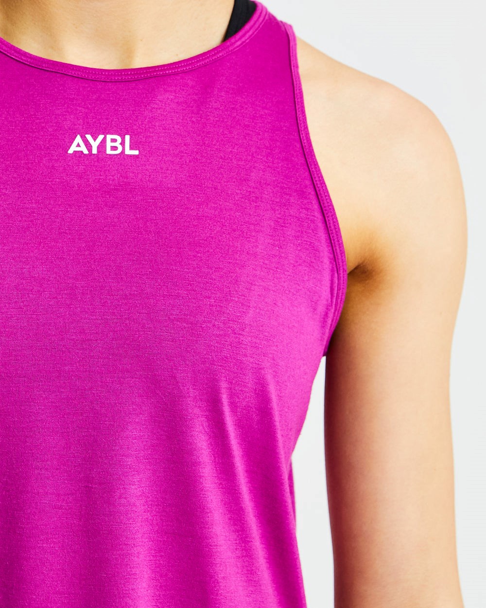 AYBL Strive Vest Magenta | 8295374-LX