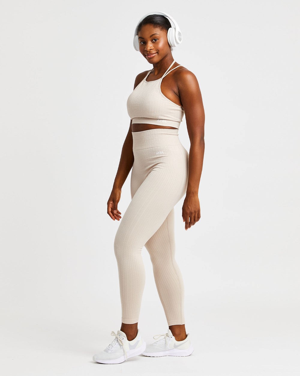 AYBL Luxe Seamless Crop Tank Top Sand | 4265081-FC