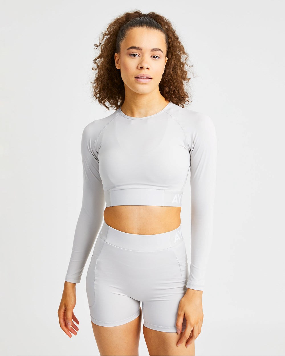 AYBL Training Long Sleeve Crop Top Beige | 9182675-NL