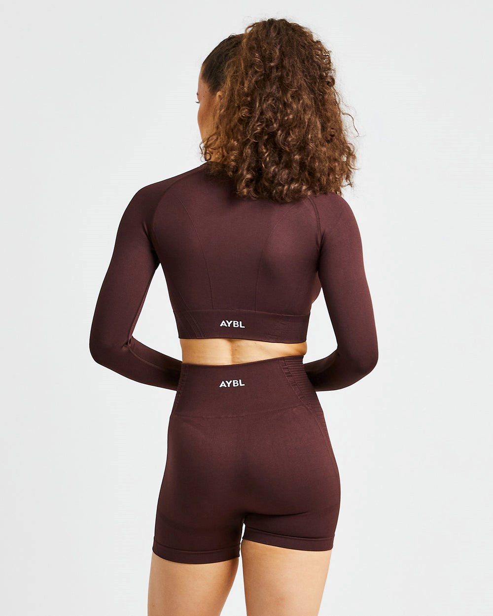 AYBL Balance V2 Seamless Long Sleeve Crop Top Chocola Bruin | 5872694-NB