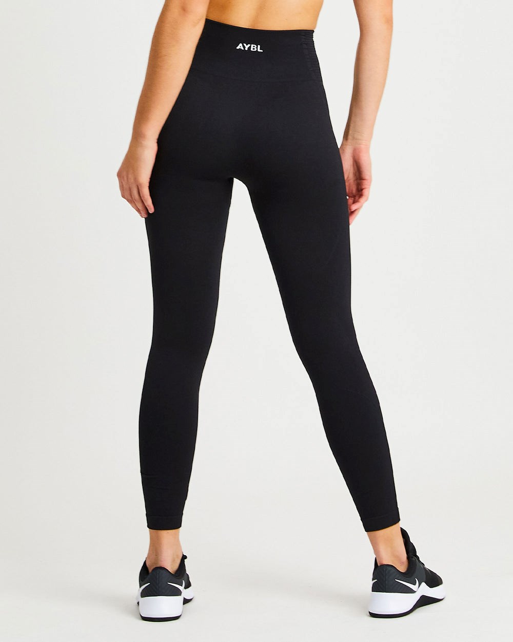 AYBL Balance V2 Seamless Leggings Zwart | 2098754-JZ