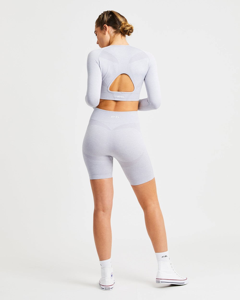 AYBL Motion Seamless Long Sleeve Crop Top Lichtgrijs | 1582940-KM