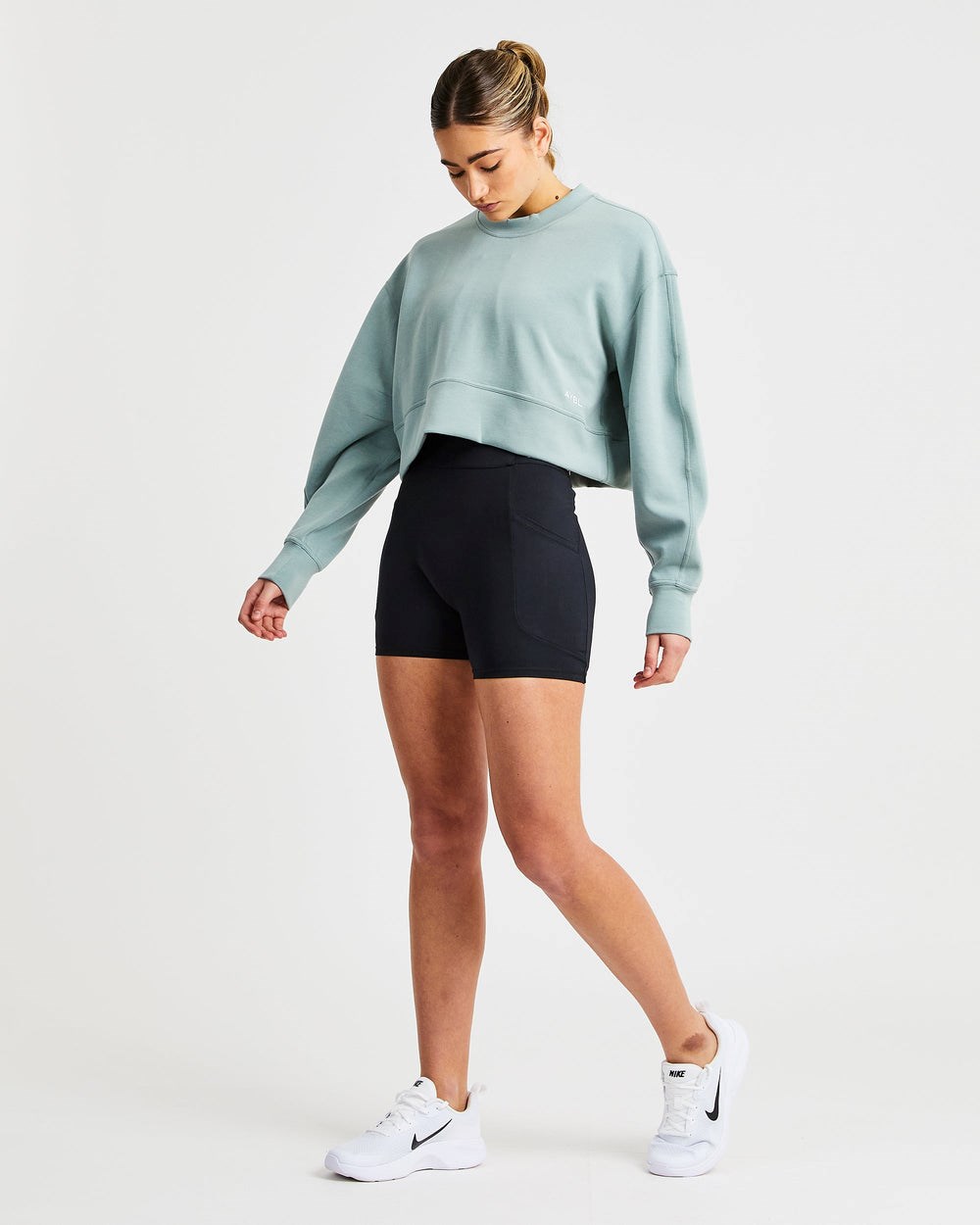 AYBL Oversized Crop Jumper Groen | 9013657-WA