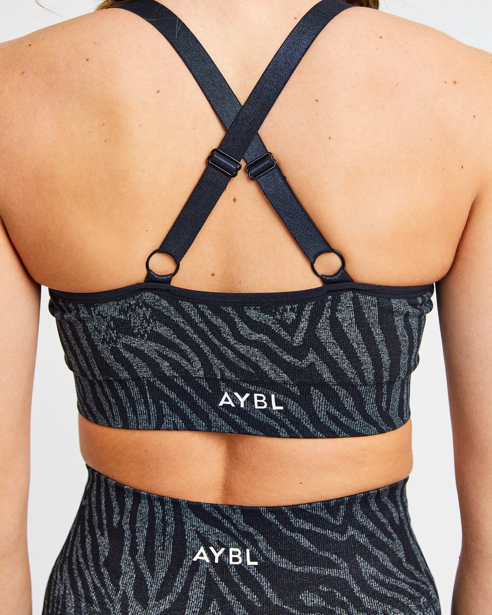 AYBL Evolve Animal Seamless Sports Bra Zwart | 4603521-DY