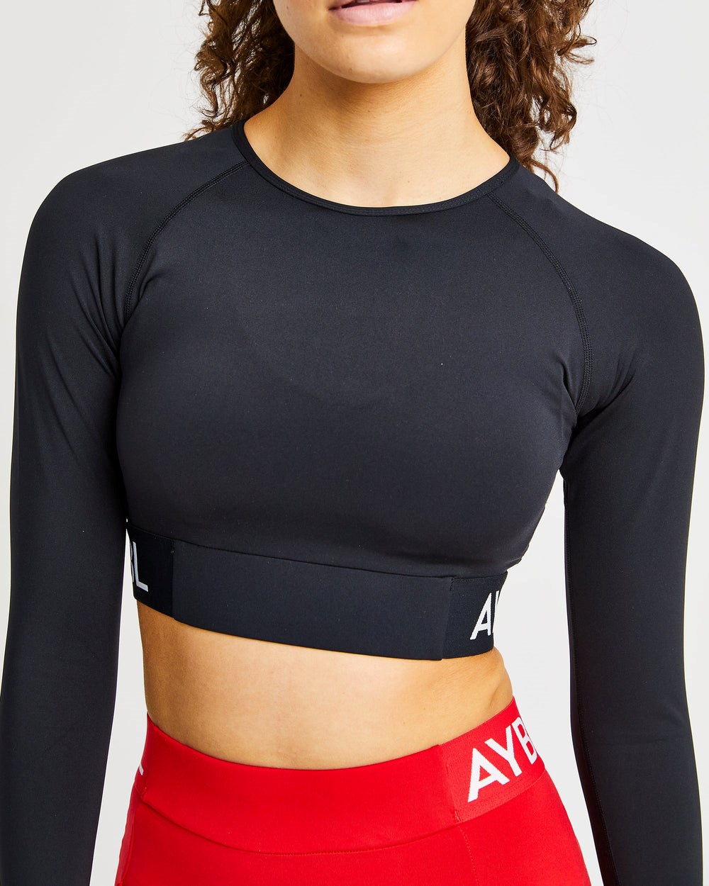 AYBL Training Long Sleeve Crop Top Zwart | 2649137-ES