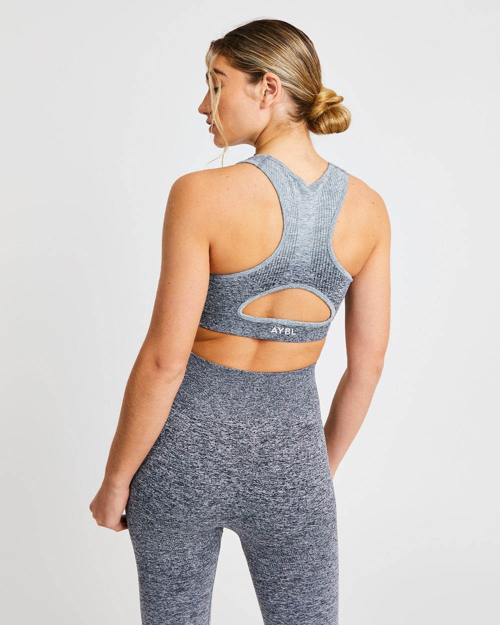 AYBL Pulse Ombré Seamless Sports Bra Grijs | 3056974-AF