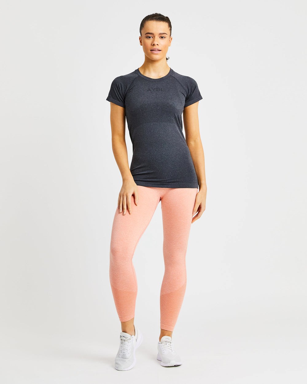 AYBL Embrace Seamless T Shirt Zwart | 2973406-MN