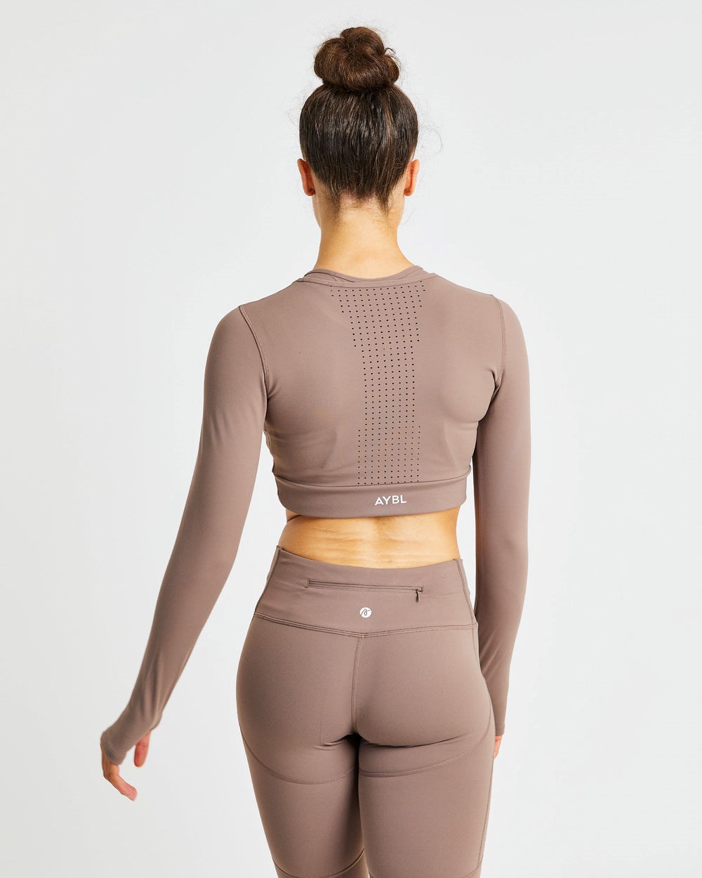 AYBL Pace Long Sleeve Crop Top Bruin | 8437516-PY