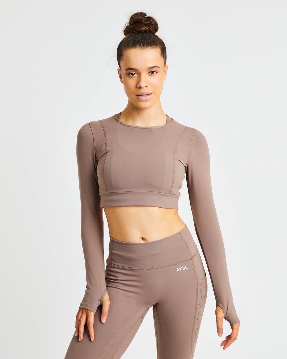 AYBL Pace Long Sleeve Crop Top Bruin | 8437516-PY