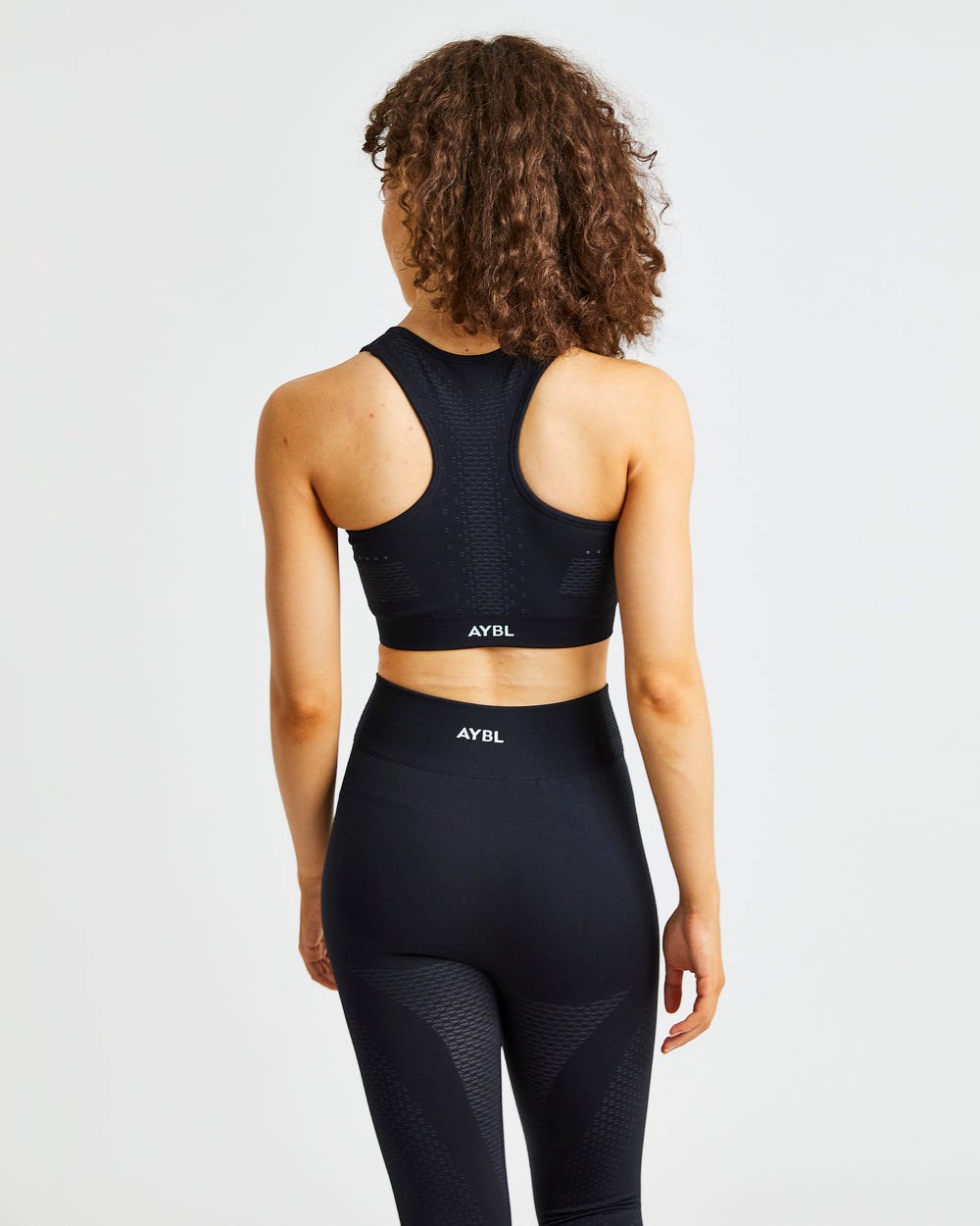 AYBL Ignite Seamless Sports Bra Zwart | 5148603-YJ