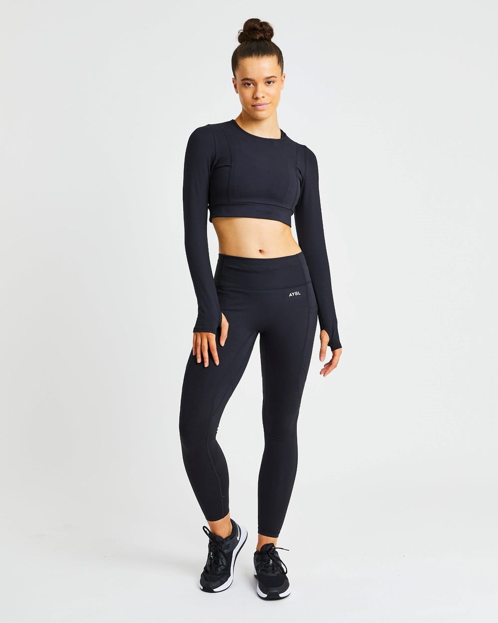 AYBL Pace Long Sleeve Crop Top Zwart | 9520387-TM