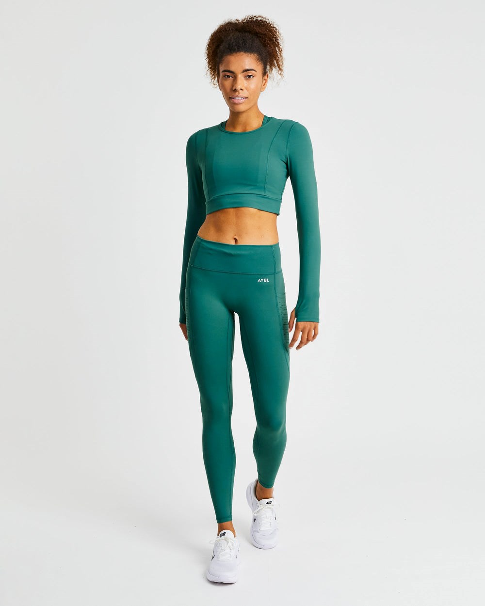 AYBL Pace Long Sleeve Crop Top Diepgroen | 4185027-CJ