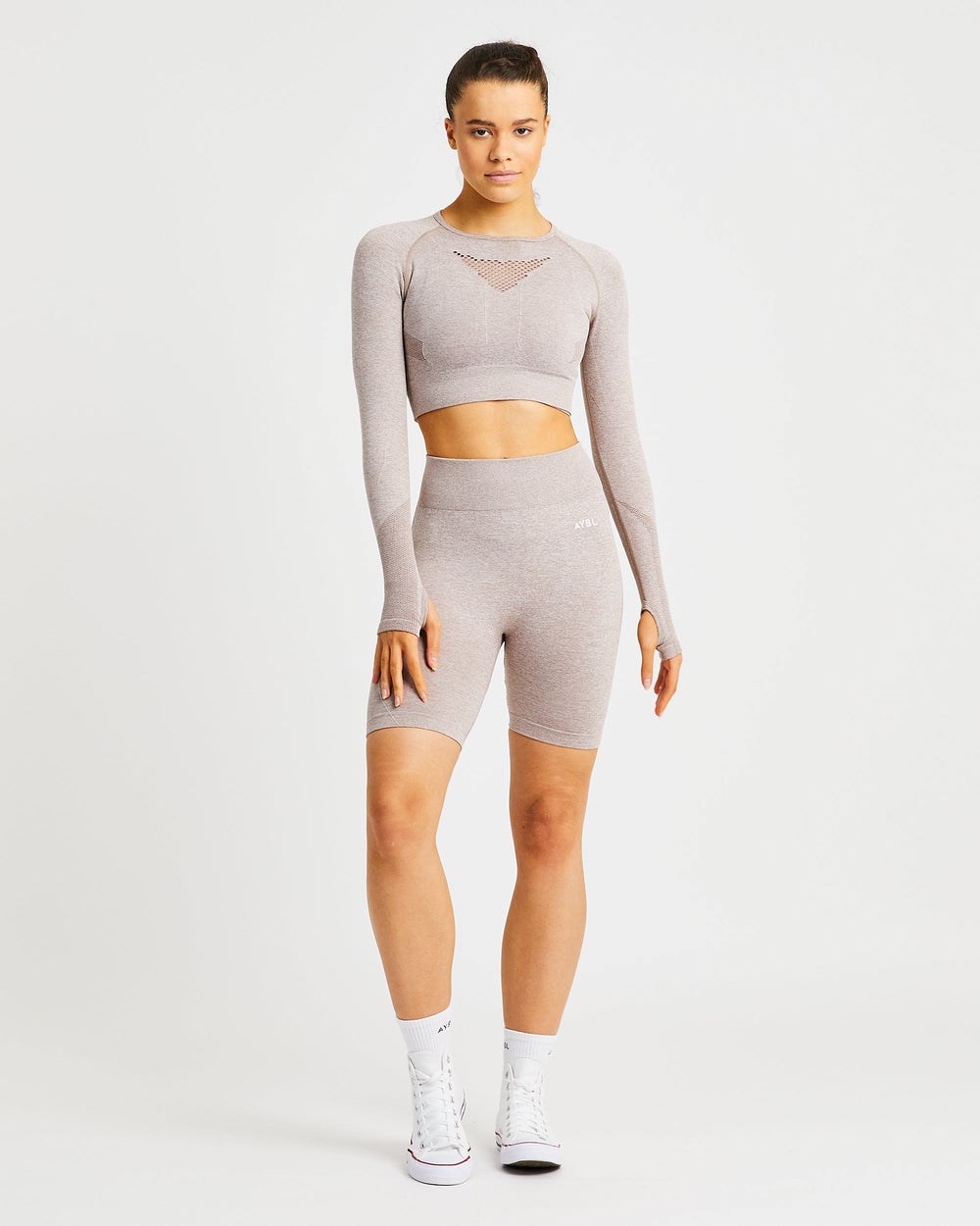 AYBL Motion Seamless Long Sleeve Crop Top Beige | 9637025-FY