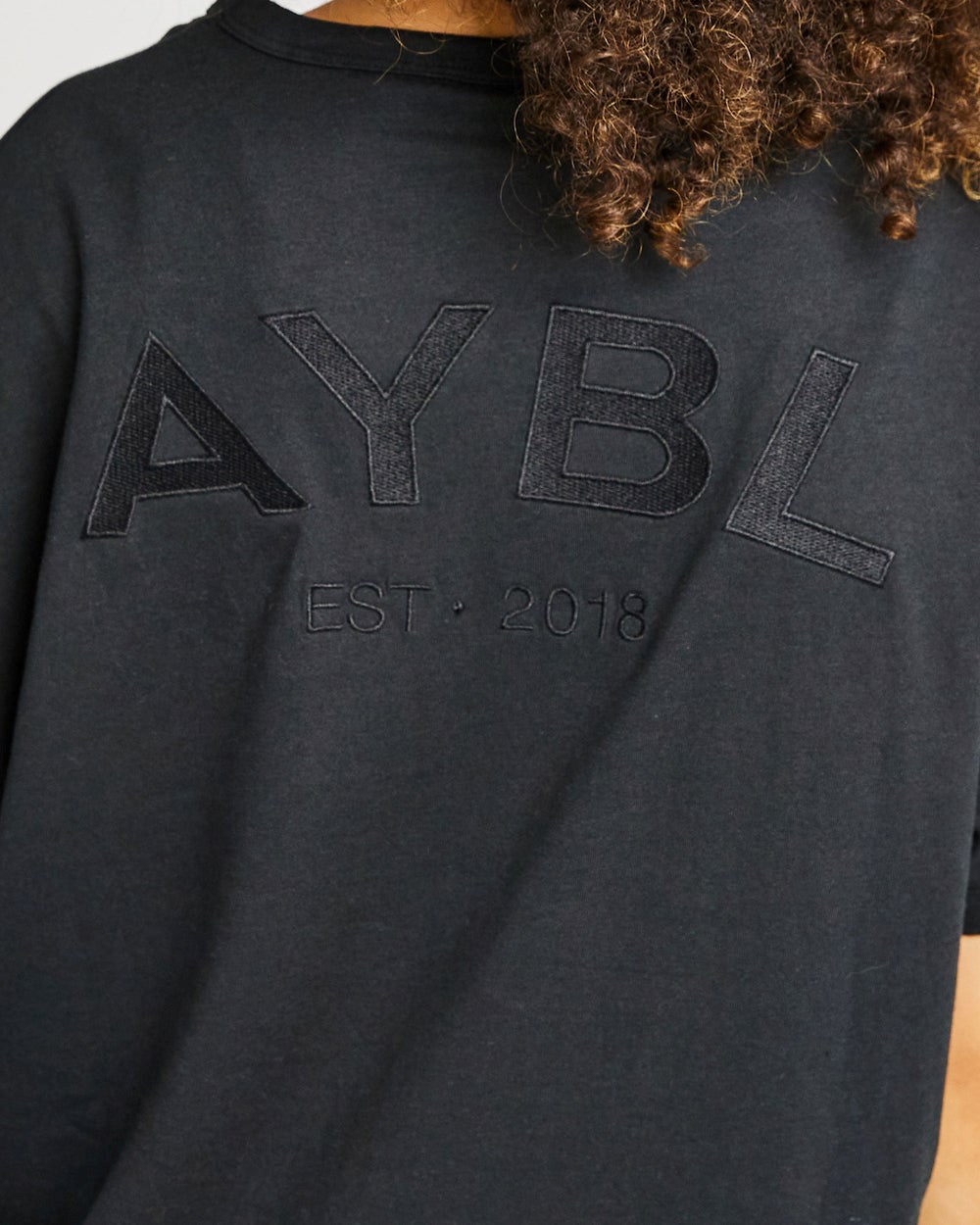 AYBL Luxe T Shirt Zwart | 5876290-MK