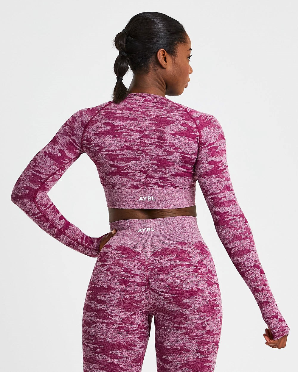 AYBL Evolve Camo Seamless Long Sleeve Crop Top Bordeaux | 1938540-UQ