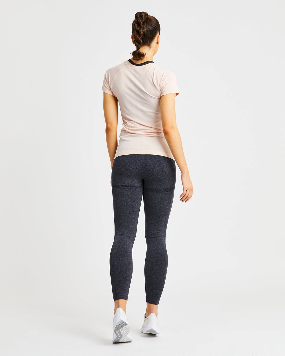 AYBL Embrace Seamless T Shirt Soft Peach | 1485967-YC