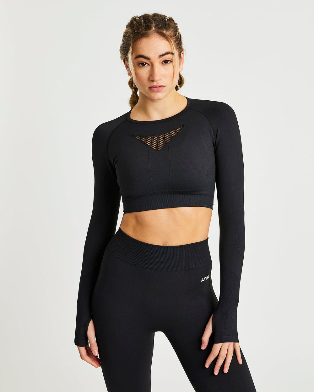 AYBL Motion Seamless Long Sleeve Crop Top Zwart | 0796534-GI