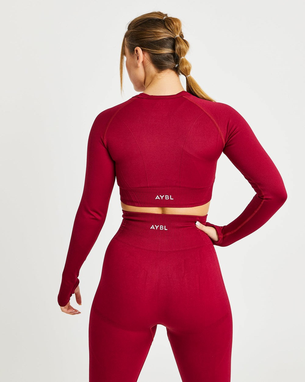 AYBL Balance V2 Seamless Long Sleeve Crop Top Rood | 6137925-UF