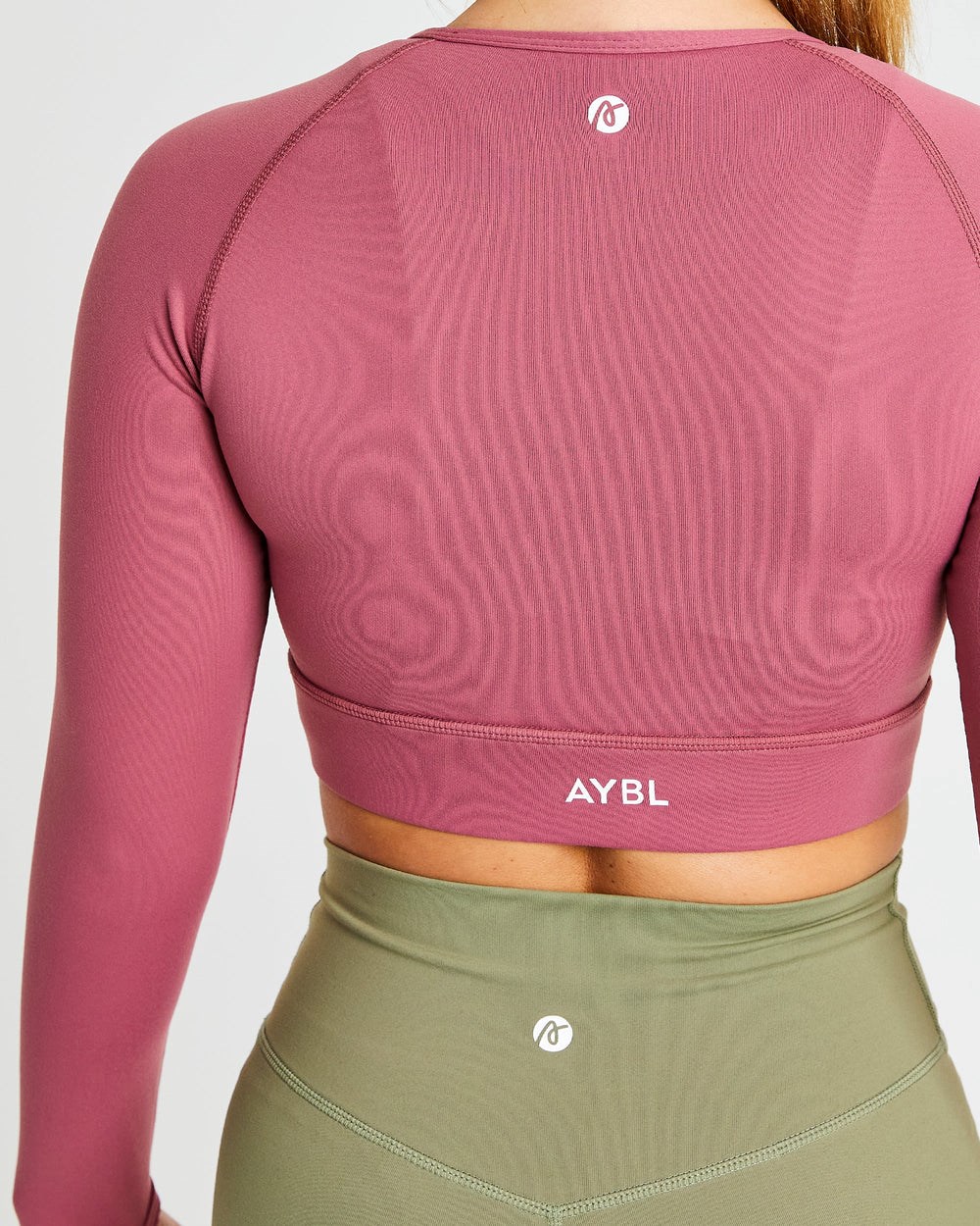 AYBL Core Long Sleeve Crop Top Rood | 6840372-TJ